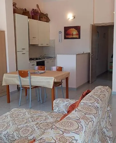 Villavenezia Via Ruggero Il Normanno 취아카