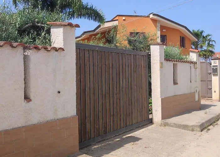 Villavenezia Via Ruggero Il Normanno 취아카